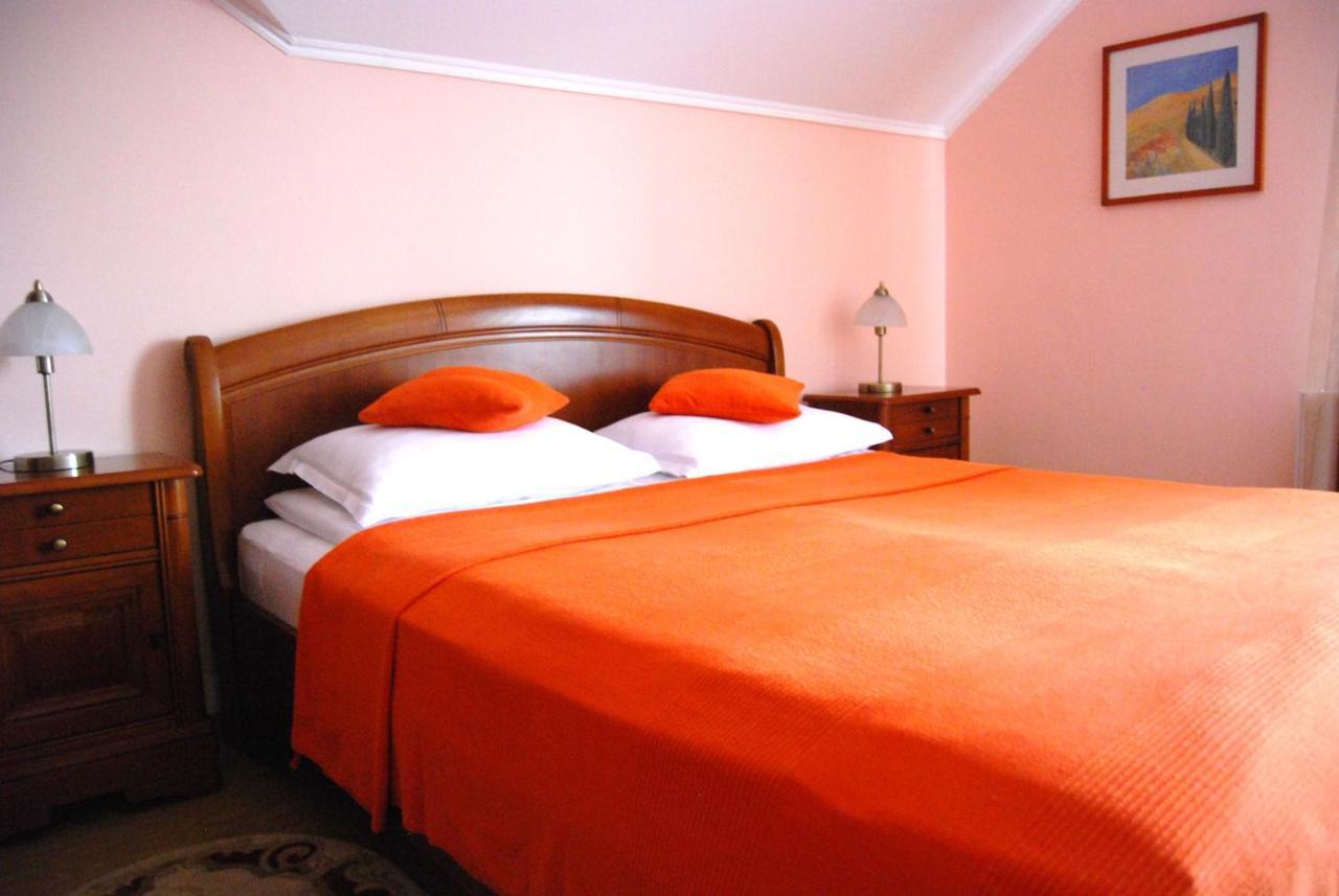 Casa Rad Hotel Sinmartin  Room photo