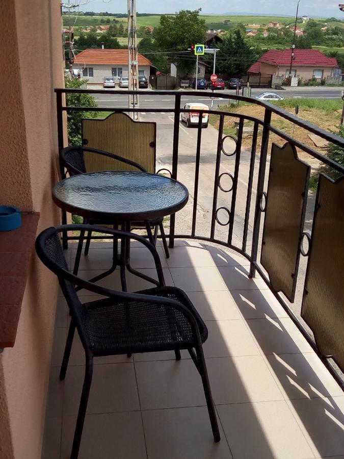 Casa Rad Hotel Sinmartin  Exterior photo